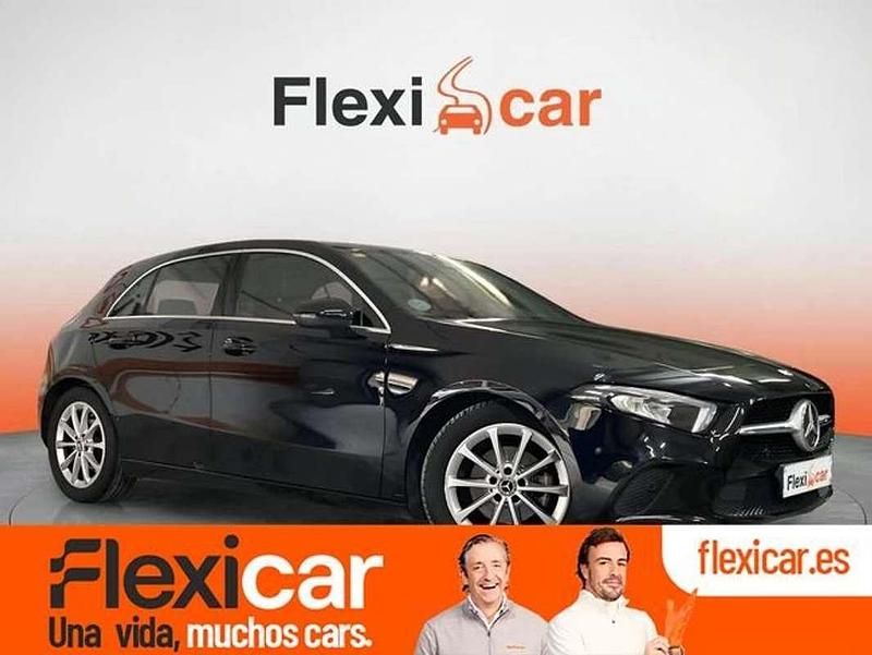 Negro Usado 2019 Mercedes A180 Utilitario | 17.290 € (Super precio) - Imagen 1/4