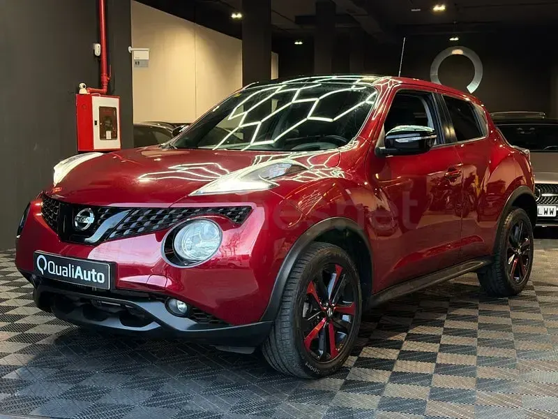 Usado Nissan Juke Tekna 116 CV (85 kW) 2016 Rojo SUV