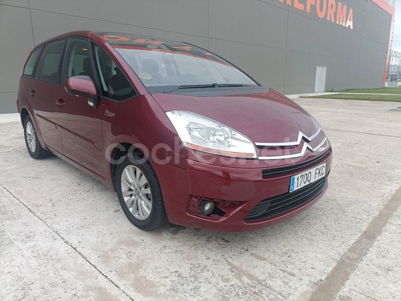 Usado Citroën Grand C4 Picasso Exclusive 110 CV (80 kW) 2006 Granate Monovolumen
