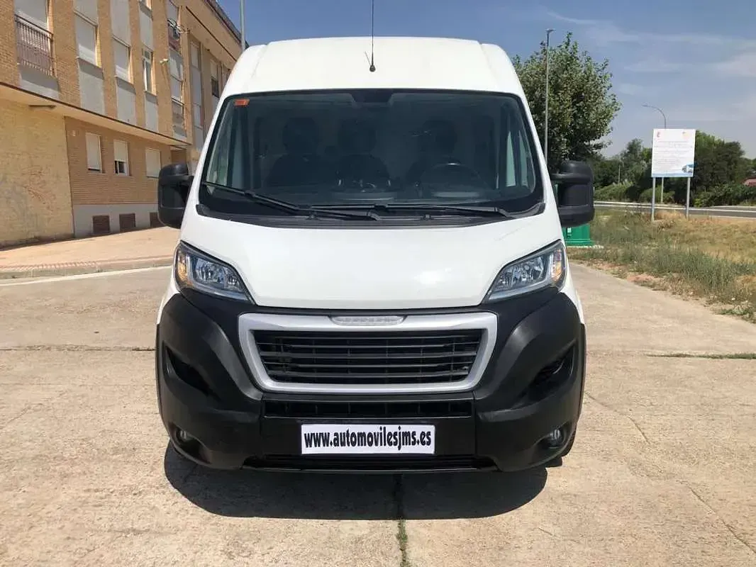 Usado Peugeot Boxer 131 CV (96 kW) 2019 Blanco Van