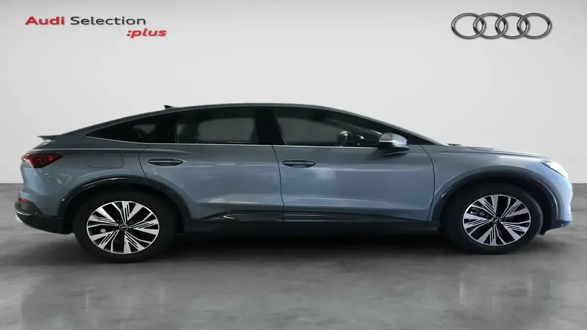 Usado Audi Q4 e-tron Advanced Plus 150 kW (204 CV) 2023 Azul SUV