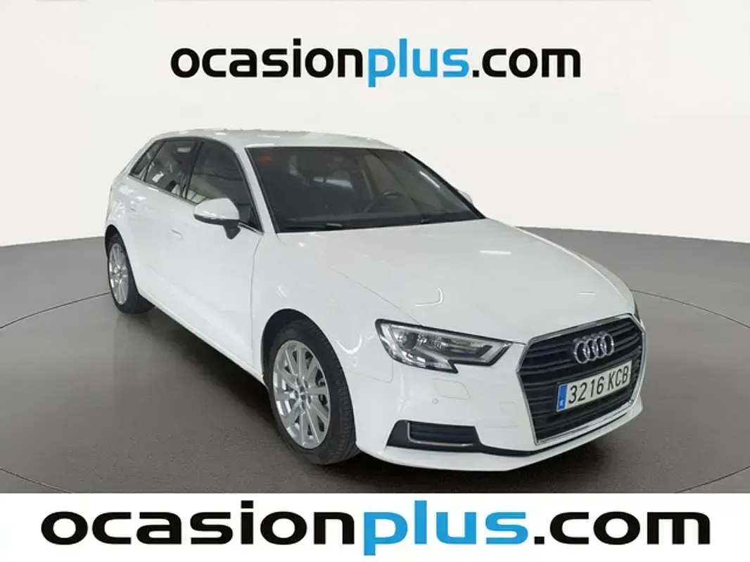 Usado Audi A3 Sportback Design 150 CV (110 kW) 2017 Blanco Utilitario