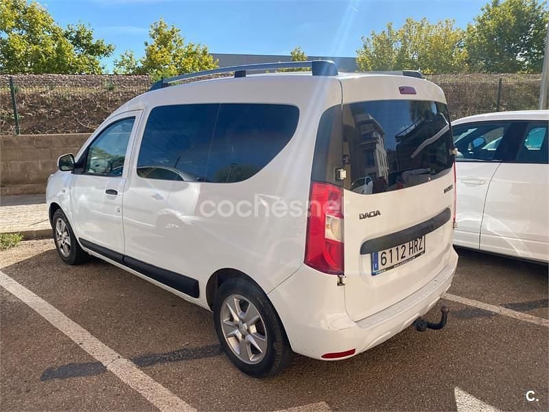 Usado Dacia Dokker Ambiance 75 CV (55 kW) 2013 Blanco Monovolumen