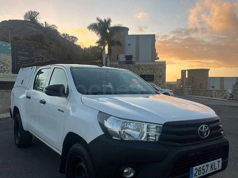Usado Toyota HiLux 150 CV (110 kW) 2019 Blanco Recogida
