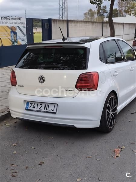 Usado VW Polo Sportline 90 CV (66 kW) 2014 Blanco Berlina