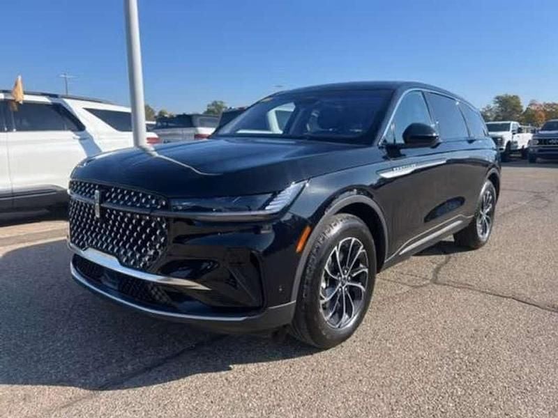 Usado Lincoln Nautilus 250 CV (183 kW) 2024 Negro SUV