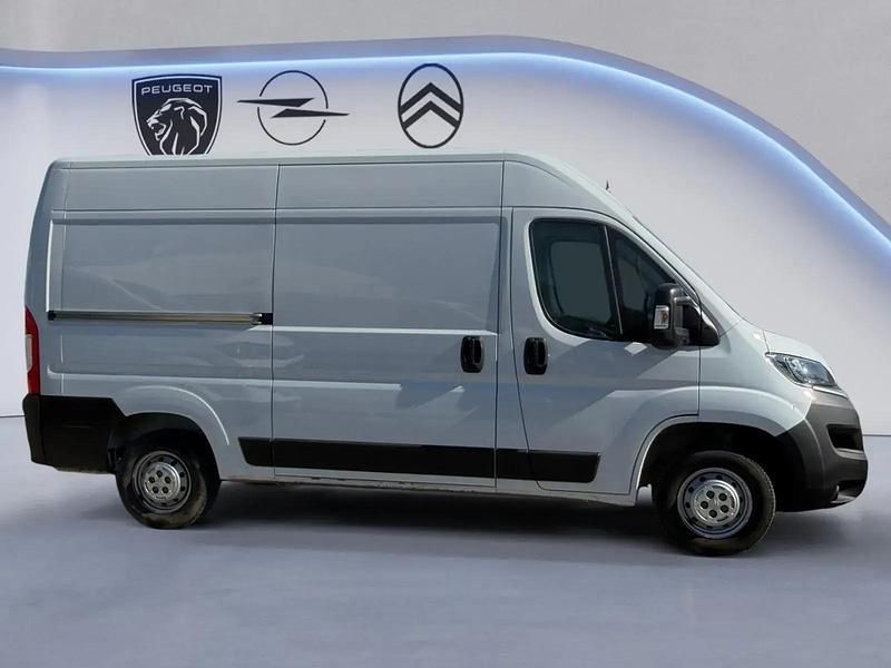 Usado Citroën Jumper 120 CV (88 kW) 2022 Blanco Monovolumen