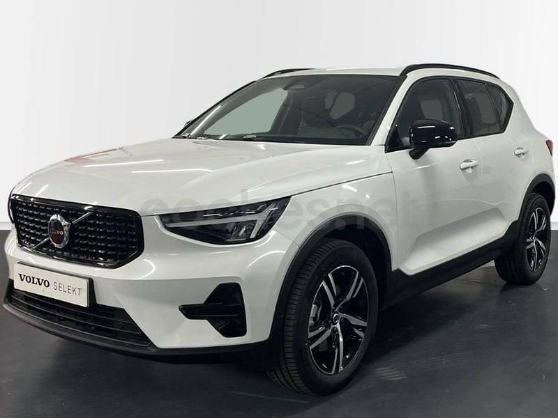 Nuevo Volvo XC40 Plus 163 CV (119 kW) 2025 Blanco SUV
