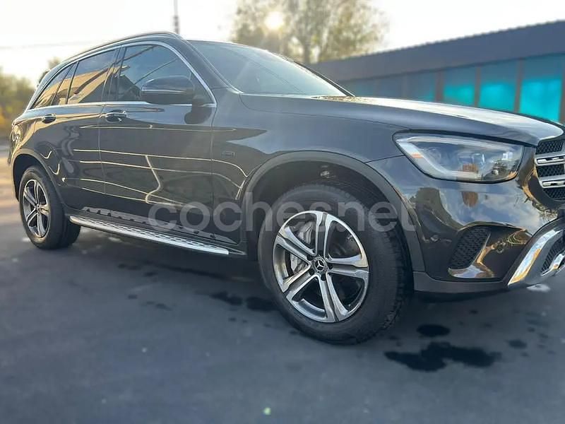 Usado Mercedes GLC300e 306 CV (225 kW) 2021 Gris / plata SUV