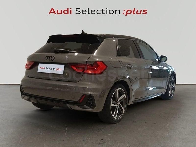 Usado Audi A1 Sportback 116 CV (85 kW) 2025 Gris / plata Utilitario