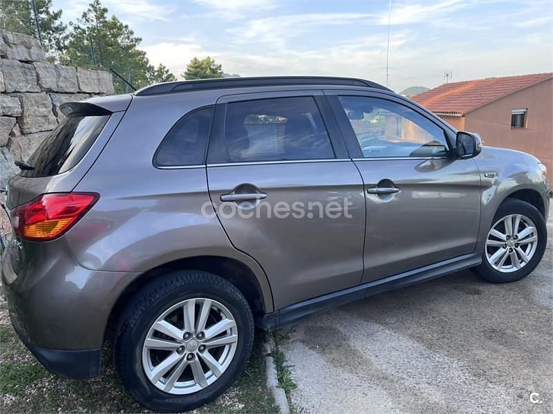 Usado Mitsubishi ASX 116 CV (85 kW) 2014 Marrón SUV