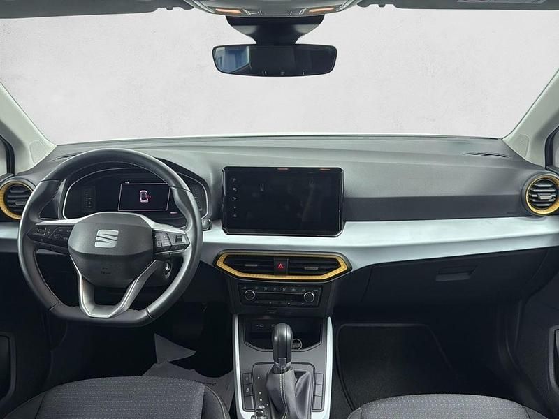 Usado Seat Arona Style 115 CV (84 kW) 2025 Blanco SUV