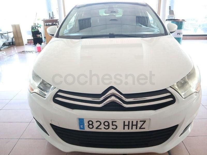 Usado Citroën C4 114 HP (83 kW) 2013 Branco Sedan