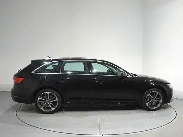 Usado Audi A4 Sport 252 CV (185 kW) 2016 Negro Familiar
