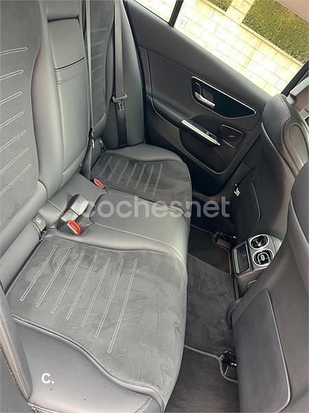 Usado Mercedes C300e 313 CV (230 kW) 2024 Blanco Berlina