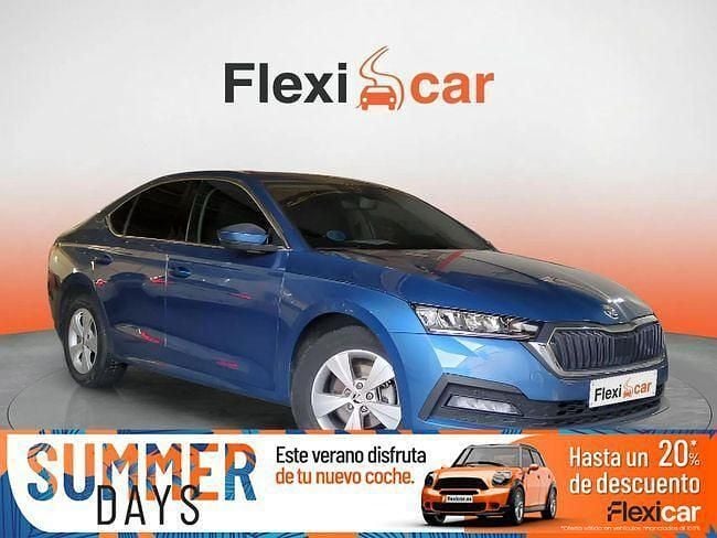 Usado Skoda Octavia Ambition 150 CV (110 kW) 2021 Azul Berlina