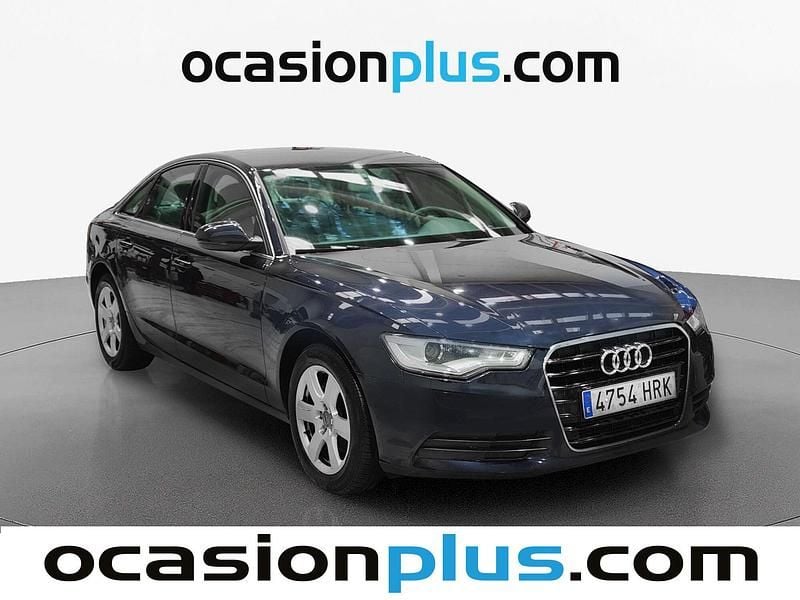 Usado Audi A6 177 CV (130 kW) 2013 Azul Berlina