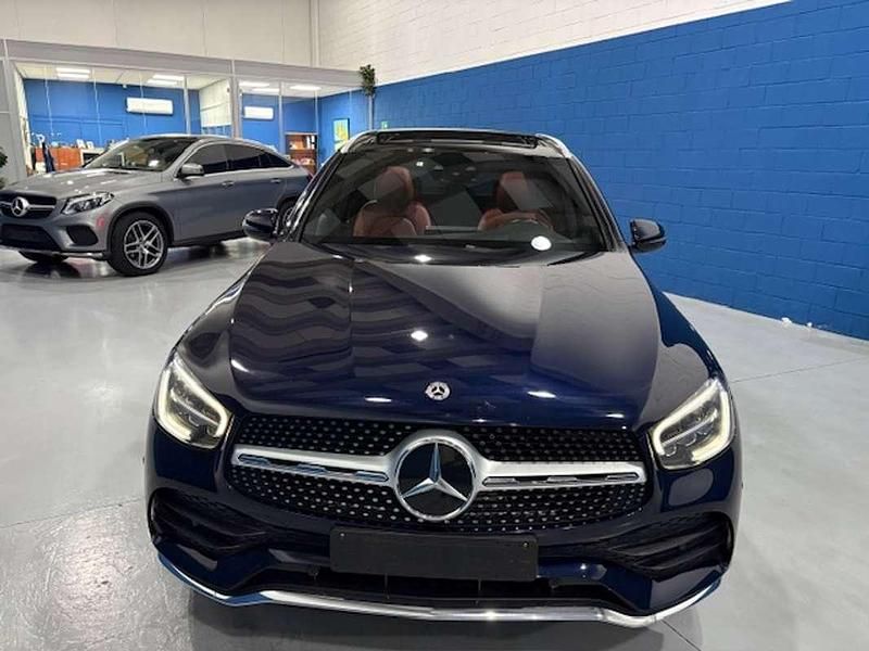 Usado Mercedes GLC300e 320 CV (235 kW) 2021 Azul SUV