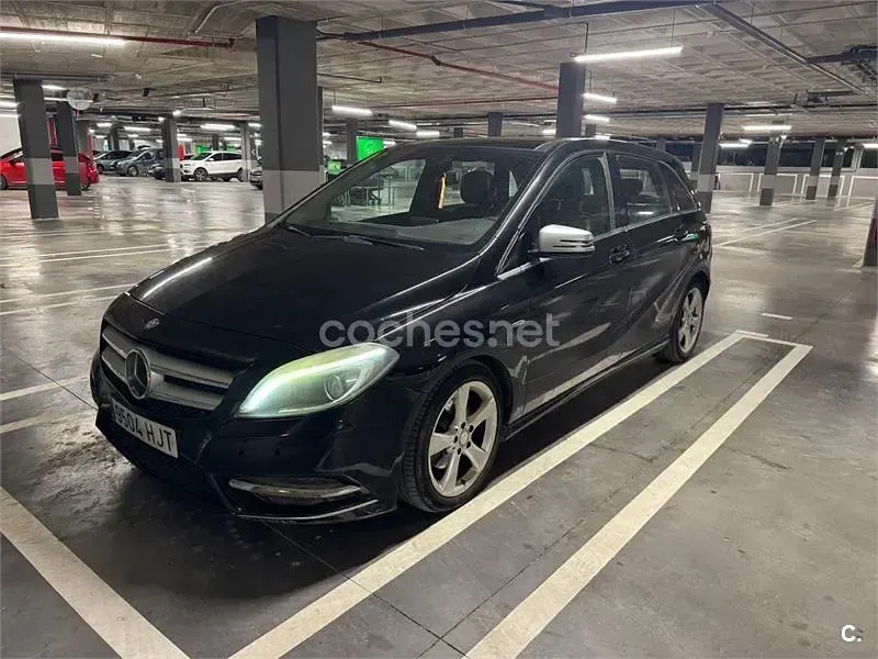 Brugt Mercedes B180 109 HK (80 kW) 2012 Sort MPV