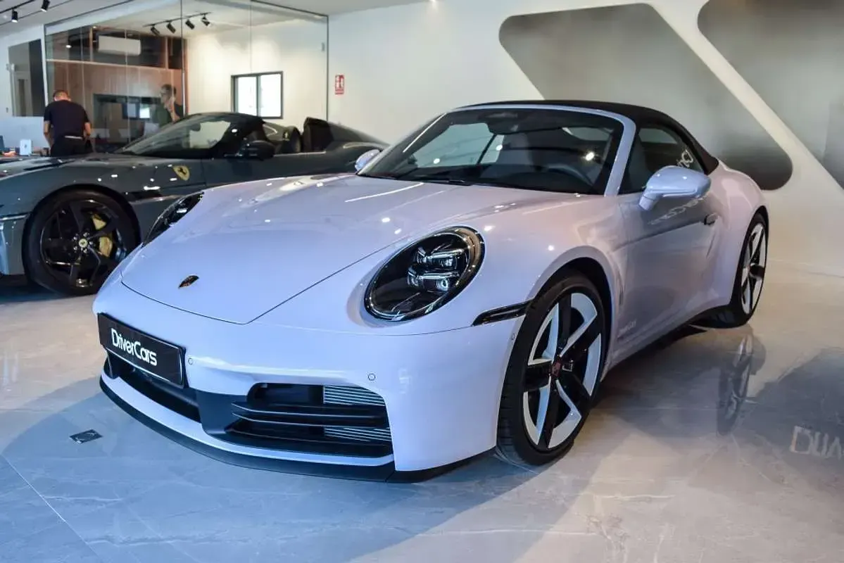 Nuevo Porsche 911 Carrera Cabriolet 394 CV (289 kW) 2026 Descapotable