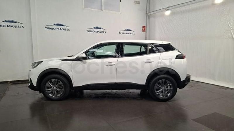 Usado Peugeot 2008 Active 110 CV (80 kW) 2021 Blanco SUV