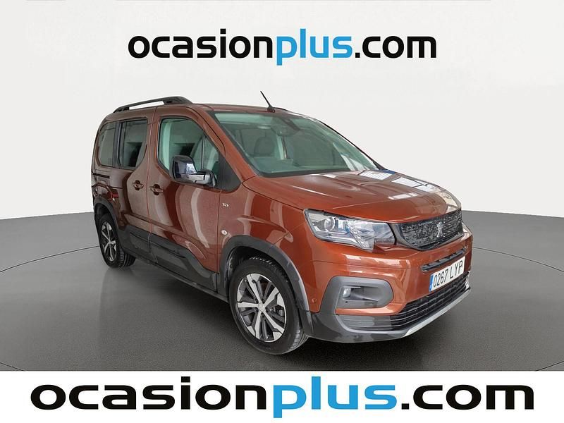 Usado Peugeot Rifter GT 130 CV (95 kW) 2022 Marrón Monovolumen