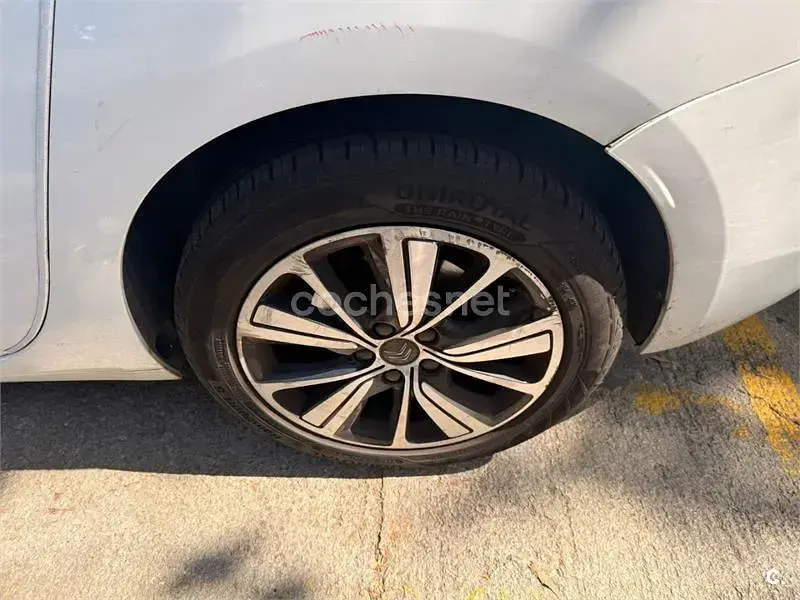 Usado Citroën C4 SpaceTourer Feel 130 CV (95 kW) 2019 Blanco Monovolumen