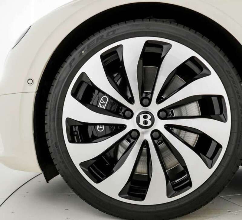 Blanco Usado 2023 Bentley Continental GT Convertible Descapotable | 310.000 € - Imagen 1/2