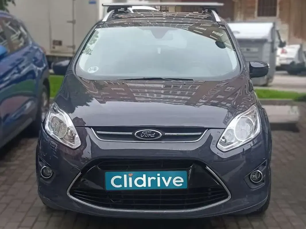 Usado Ford Grand C-Max Trend 116 CV (85 kW) 2014 Gris Monovolumen