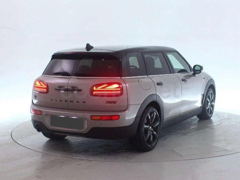 Usado Mini Cooper Clubman 136 CV (100 kW) 2022 Gris / plata Familiar