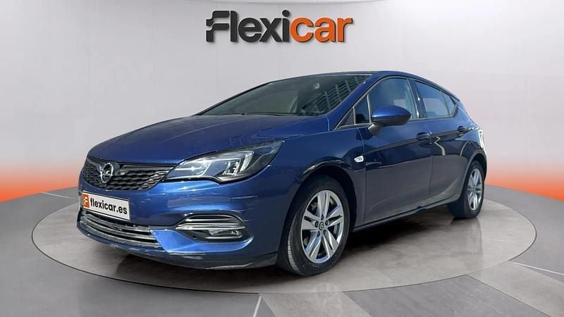 Usado Opel Astra Business 131 CV (96 kW) 2020 Azul Familiar