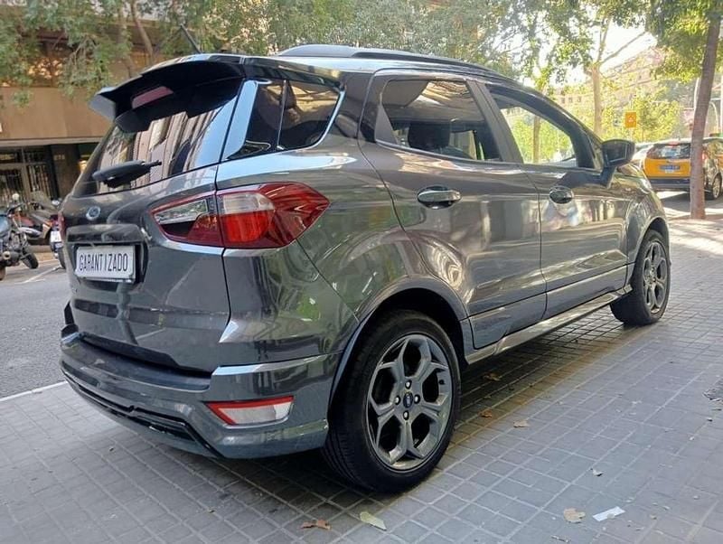 Usado Ford Ecosport ST-Line 125 CV (91 kW) 2019 Verde SUV