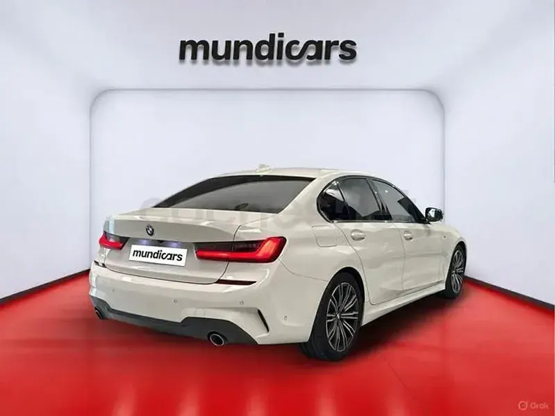 Usado BMW 318 150 CV (110 kW) 2021 Blanco Berlina