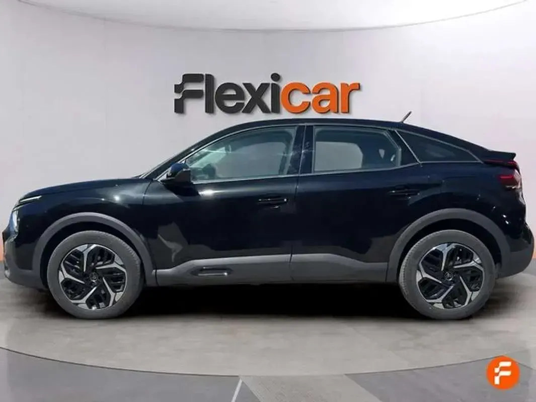 Usado Citroën C4 Feel 110 CV (80 kW) 2022 Negro Utilitario