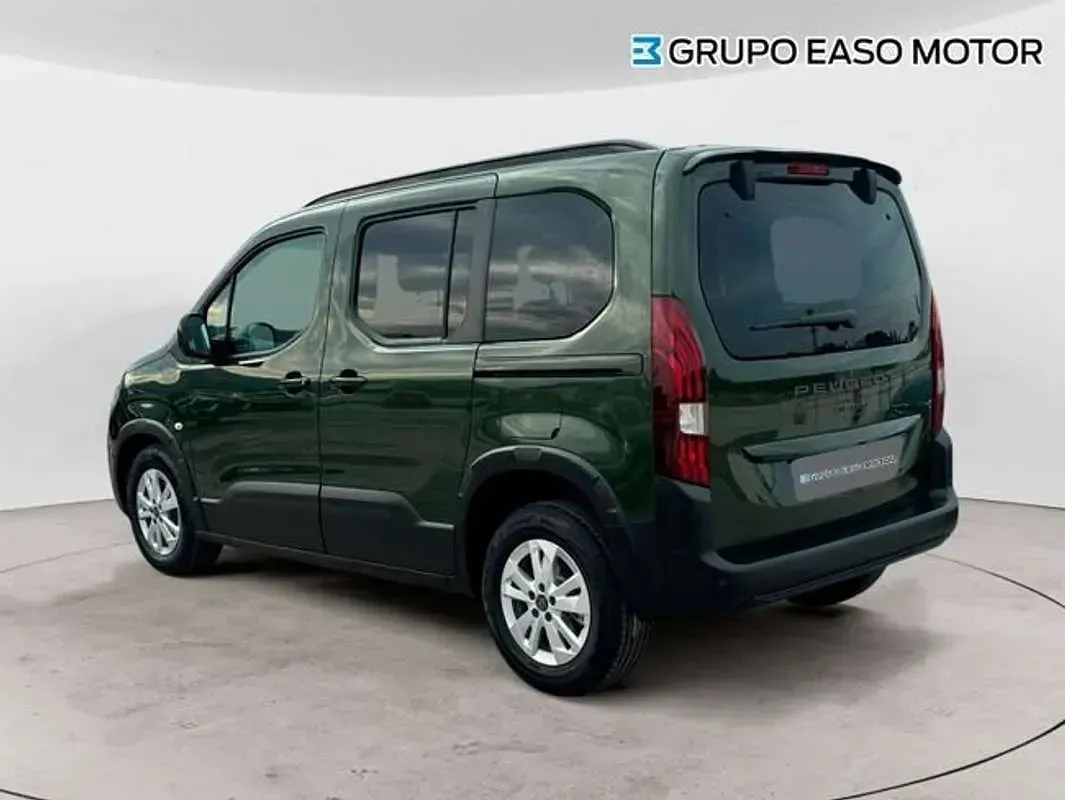 Nuevo Peugeot Rifter Allure 101 CV (74 kW) 2026 Verde Monovolumen