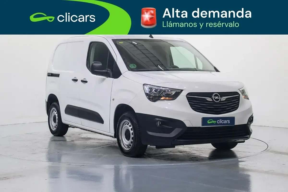 Usado Opel Combo S 100 HP (73 kW) 2022 Branco Monovolume