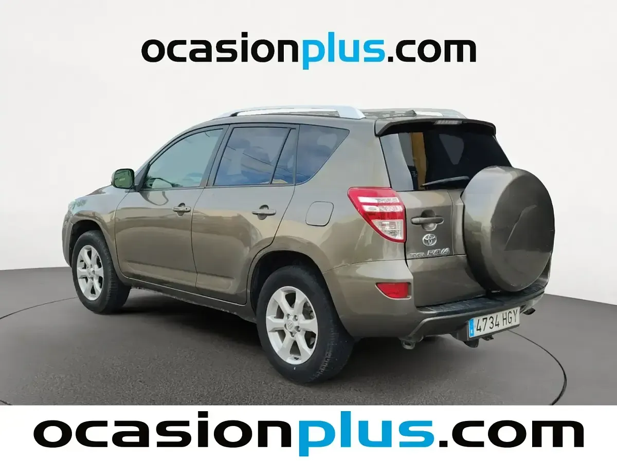 Begagnad Toyota RAV4 Advance 150 HK (110 kW) 2011 Brun SUV