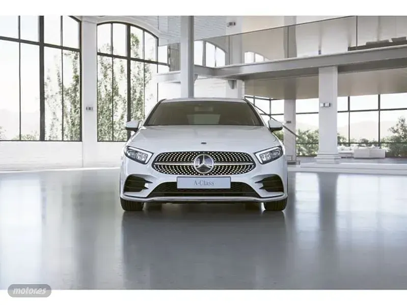 Usado Mercedes A200 150 CV (110 kW) 2022 Blanco Berlina