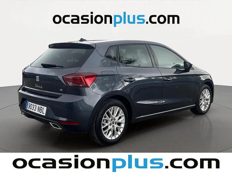 Usado Seat Ibiza FR 115 CV (84 kW) 2025 Gris Utilitario