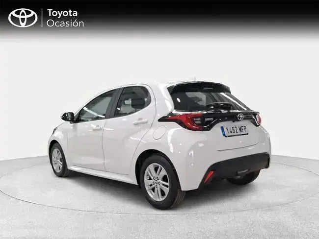 Usado Toyota Yaris Edition 125 CV (91 kW) 2023 Blanco Utilitario