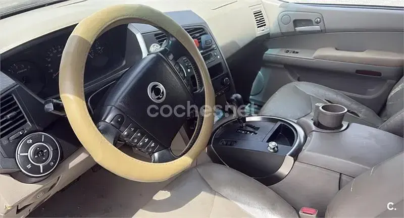 Usado SsangYong Kyron Limited 141 CV (103 kW) 2008 Negro SUV
