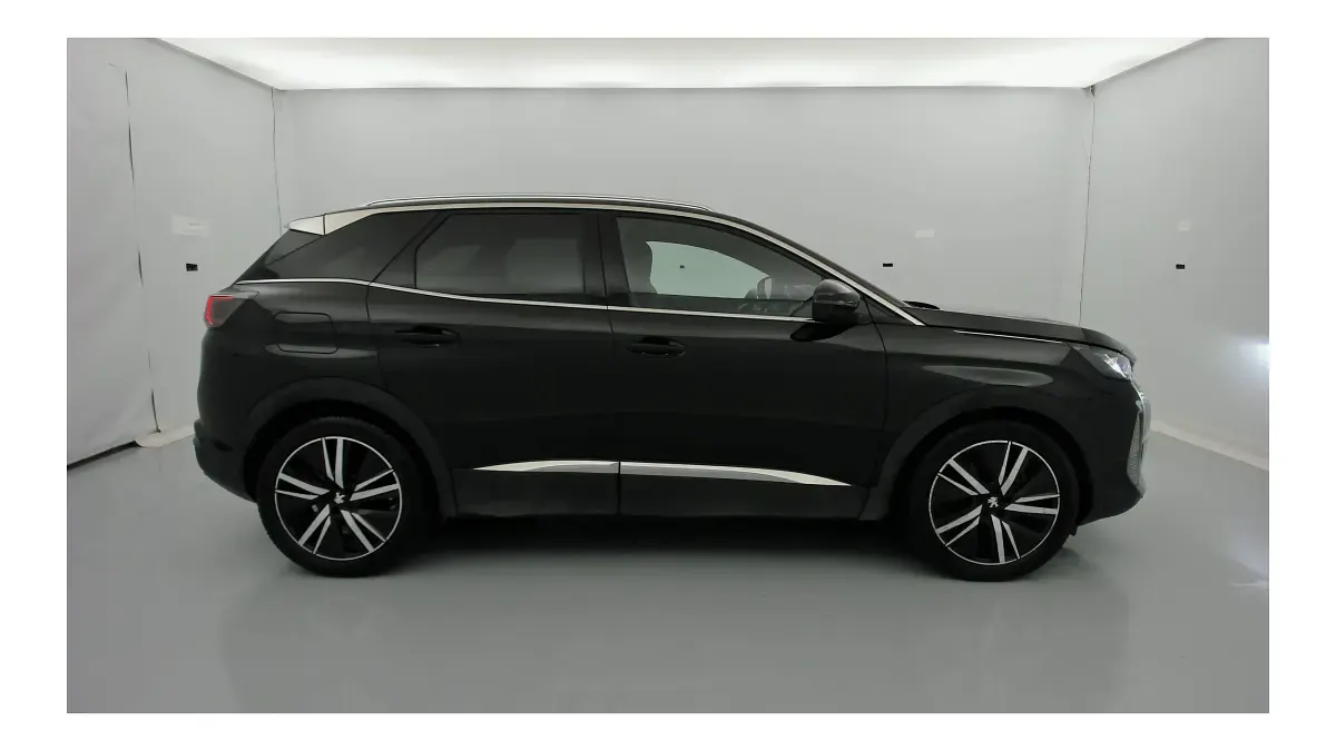 Usado Peugeot 3008 GT 300 CV (220 kW) 2022 Negro perla nera SUV
