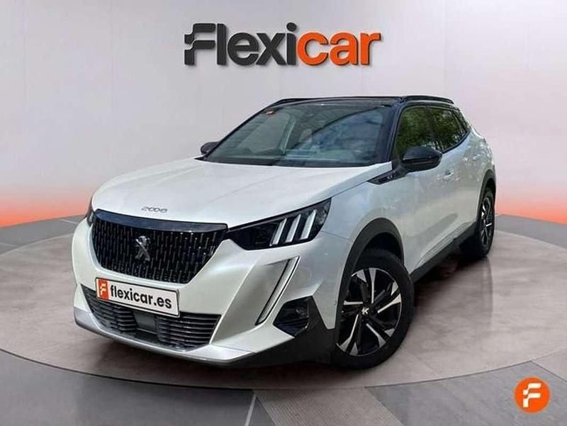 Usado Peugeot 2008 GTi 131 CV (96 kW) 2021 Blanco SUV