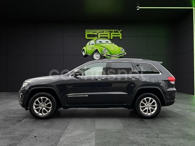 Usado Jeep Grand Cherokee Laredo 190 CV (139 kW) 2015 Gris / plata SUV
