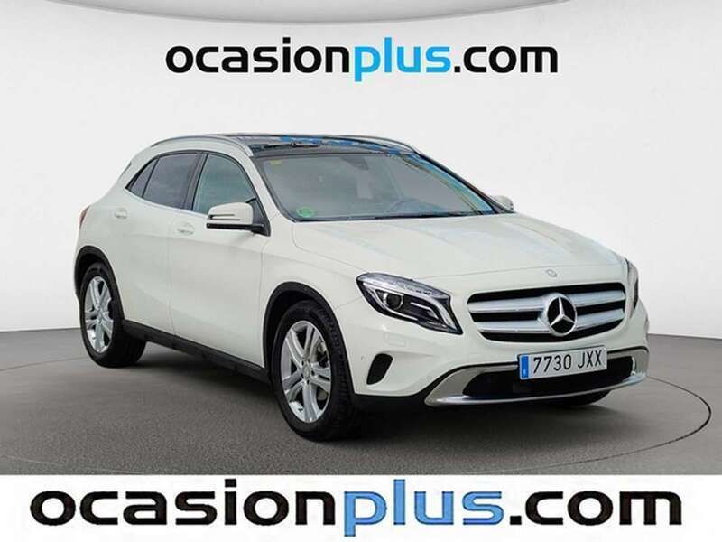 Blanco Usado 2016 Mercedes GLA180 SUV | 21.900 € (Precio justo) - Imagen 1/4
