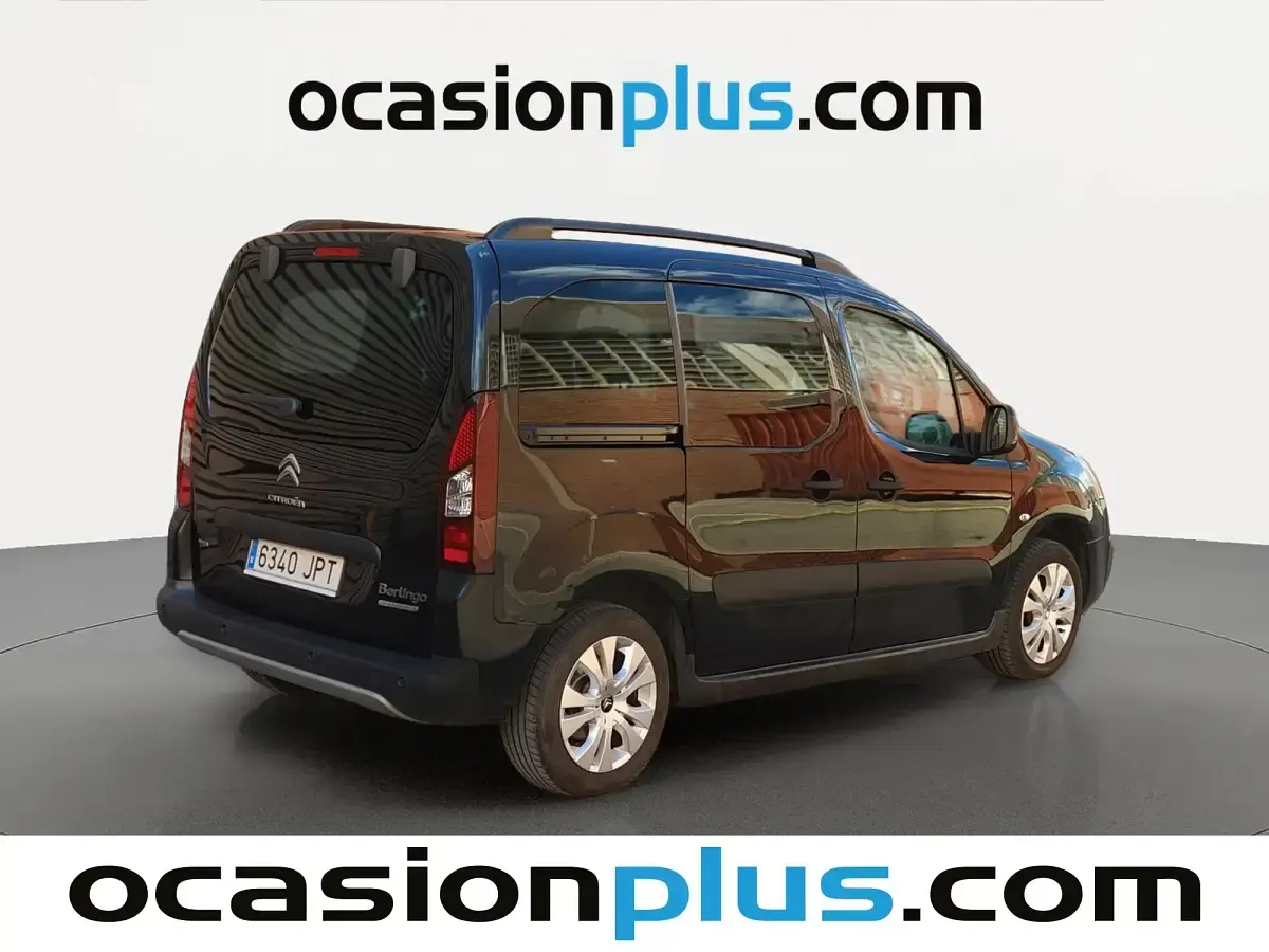 Usado Citroën Berlingo XTR 100 HP (73 kW) 2016 Preto Monovolume