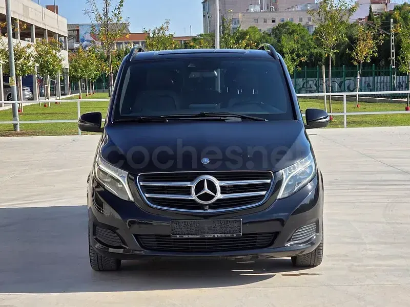 Usado Mercedes V250 Avantgarde 204 CV (150 kW) 2016 Negro Monovolumen