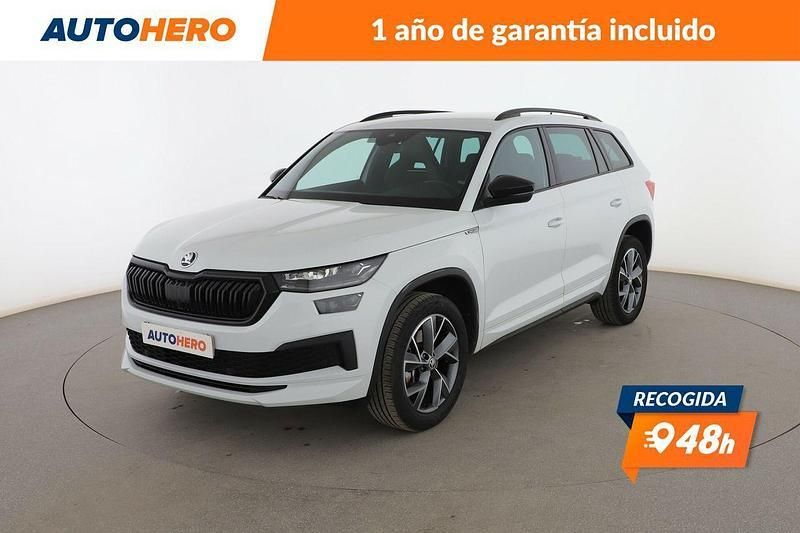 Blanco Usado 2023 Skoda Kodiaq SportLine SUV | 34.899 € (Un poco caro) - Imagen 1/3
