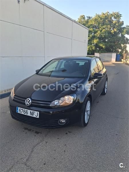 Negro Usado 2010 VW Golf VI Berlina | 6950 € (Precio justo) - Imagen 1/4