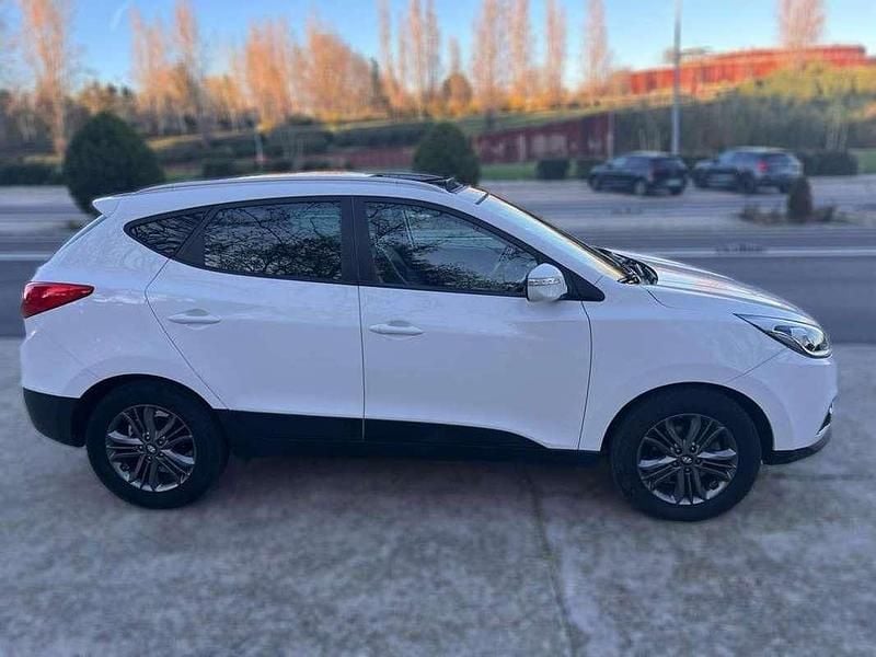 Usado Hyundai ix35 136 CV (100 kW) 2014 Blanco SUV